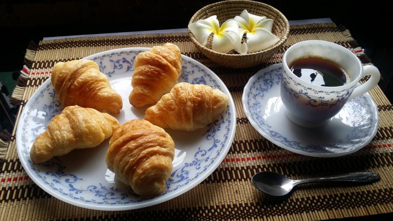 Maeloegyi Maesariang 호텔 매사리앙 외부 사진